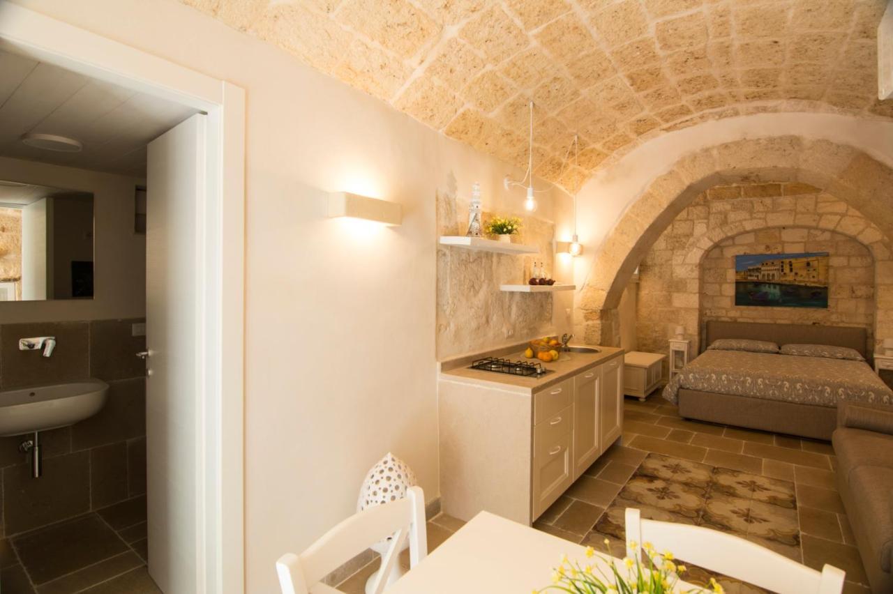 Dimore Del Borgo Antico - Il Sottano モノーポリ エクステリア 写真