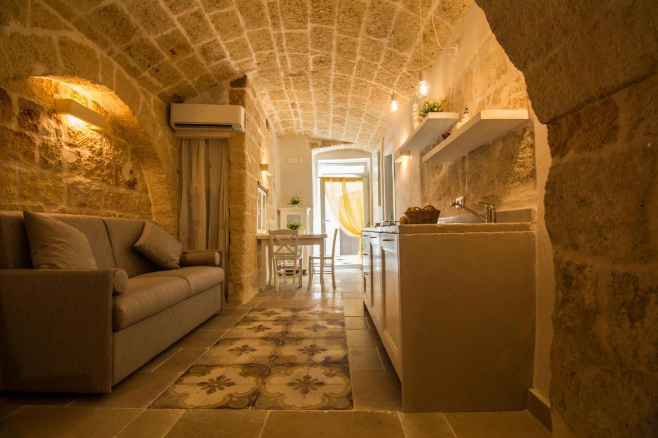 Dimore Del Borgo Antico - Il Sottano モノーポリ エクステリア 写真