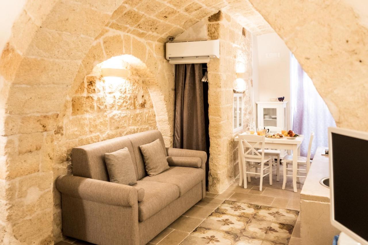 Dimore Del Borgo Antico - Il Sottano モノーポリ エクステリア 写真